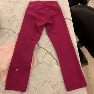 Lululemon Cropped 21”Leggings